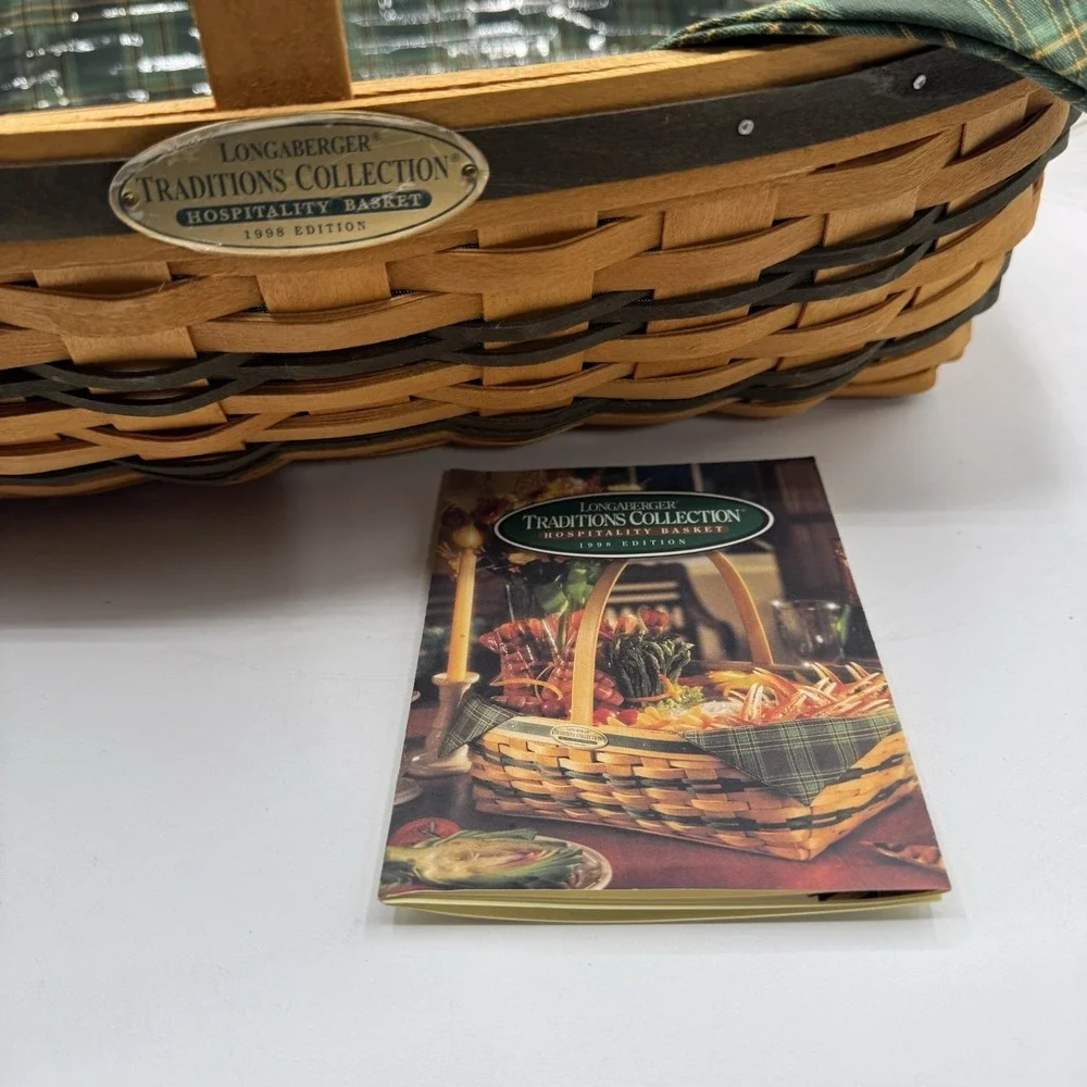 Longaberger 1998 Edition Traditions Collection Hospitality Basket w/2 Protectors
